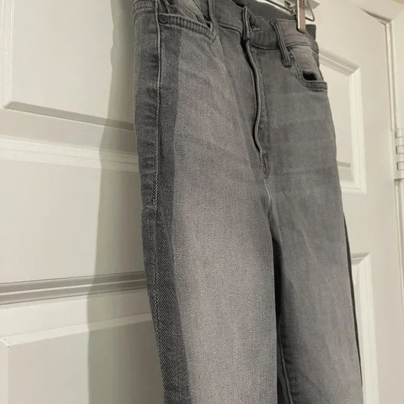 MOTHER Swooner Grey Supermoon Denim Skinny Jean - Picture 2 of 10